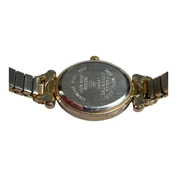 Vintage Sarah Coventry Supreme Two Tone Gold Silver MOP Expansion Band Watch - Picture 5 of 5